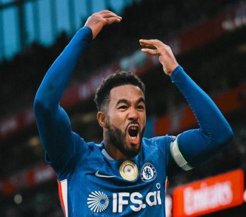 德约赛场上,与裁判冲突,指责裁判过,香港赛马场,赛程安排,赛果查询,马匹资料,赛事动态