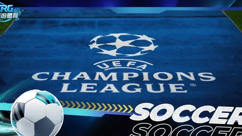 “意甲官方预热米兰德比：米兰大教堂海报重现逼真盛景”