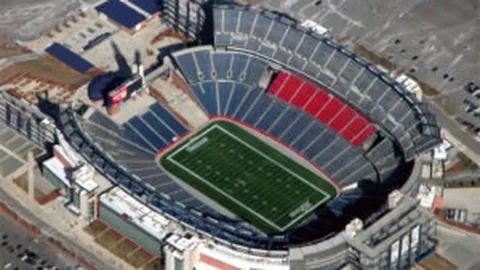 曼联换帅后能否逆袭保级？15轮仅积15分，英超17位，仅领先3保级队